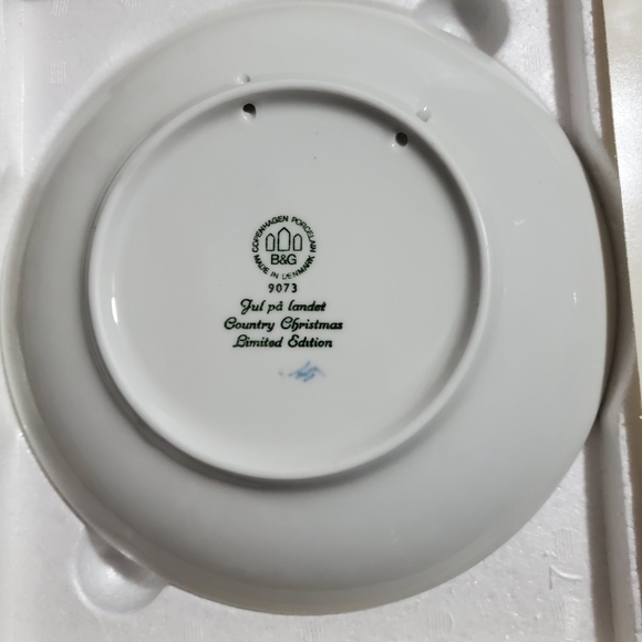 B&G COPENHAGEN 1973 CHRISTMAS PLATE COLLECTION.  BLUE AND WHITE WITH BOX. - Picture 2 of 5